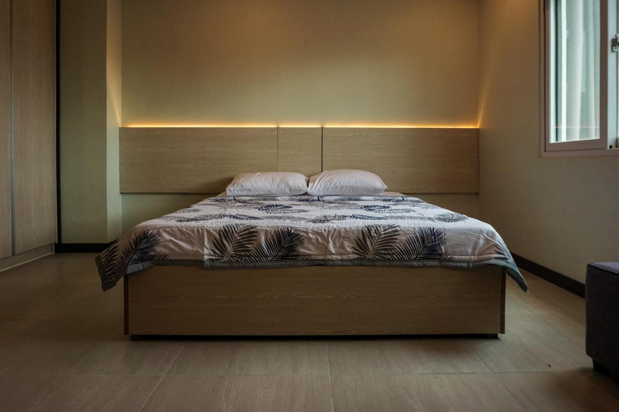 Emmaus Condotel Angeles Bagian luar foto